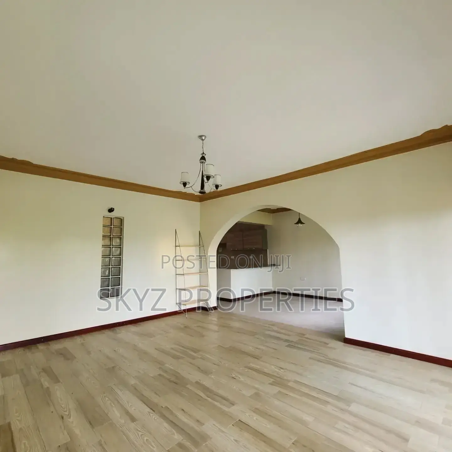 3bdrm Apartment in Muyenga, Central Division for rent