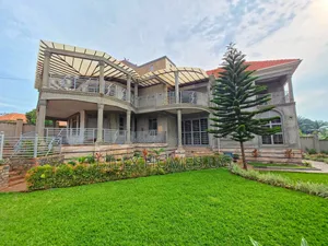 6bdrm Mansion in Nakawa for sale