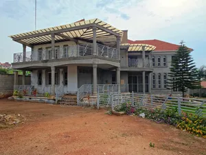 6bdrm Mansion in Nakawa for sale