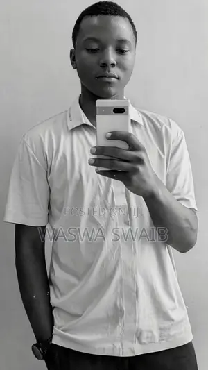 Fuel Pump and Shop Attendant