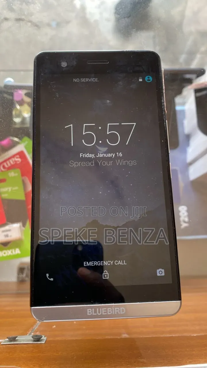 New Anica A16 16 GB Black