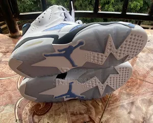Brand New Air Jordan 6 Retro UNC (Size 44)(description for More Info)