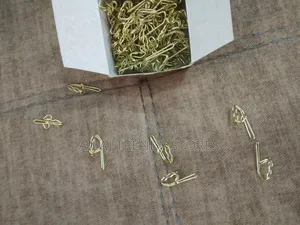 Gold Small Curtain Hooks Per Box