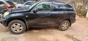 Toyota RAV4 2001 Black