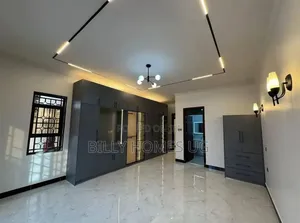 4bdrm Bungalow in Kira for sale