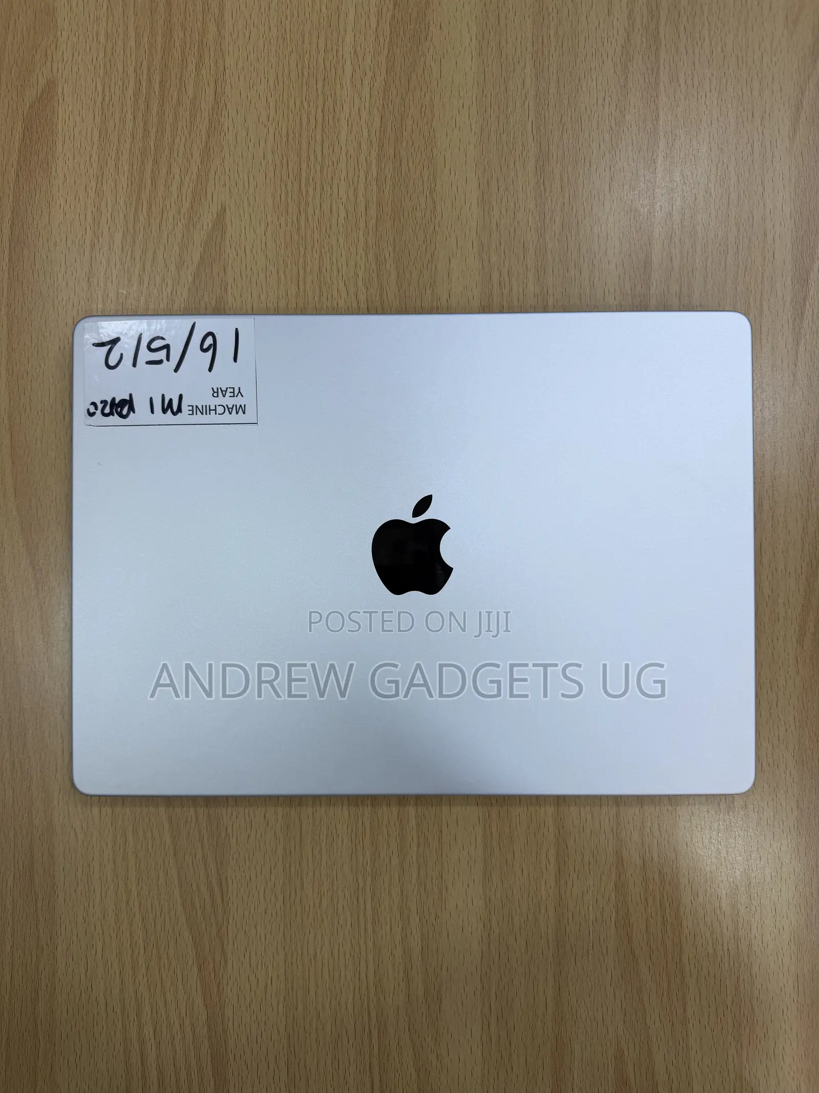 Laptop Apple MacBook Pro 2021 M1 16GB Apple M1 Pro SSD 512GB