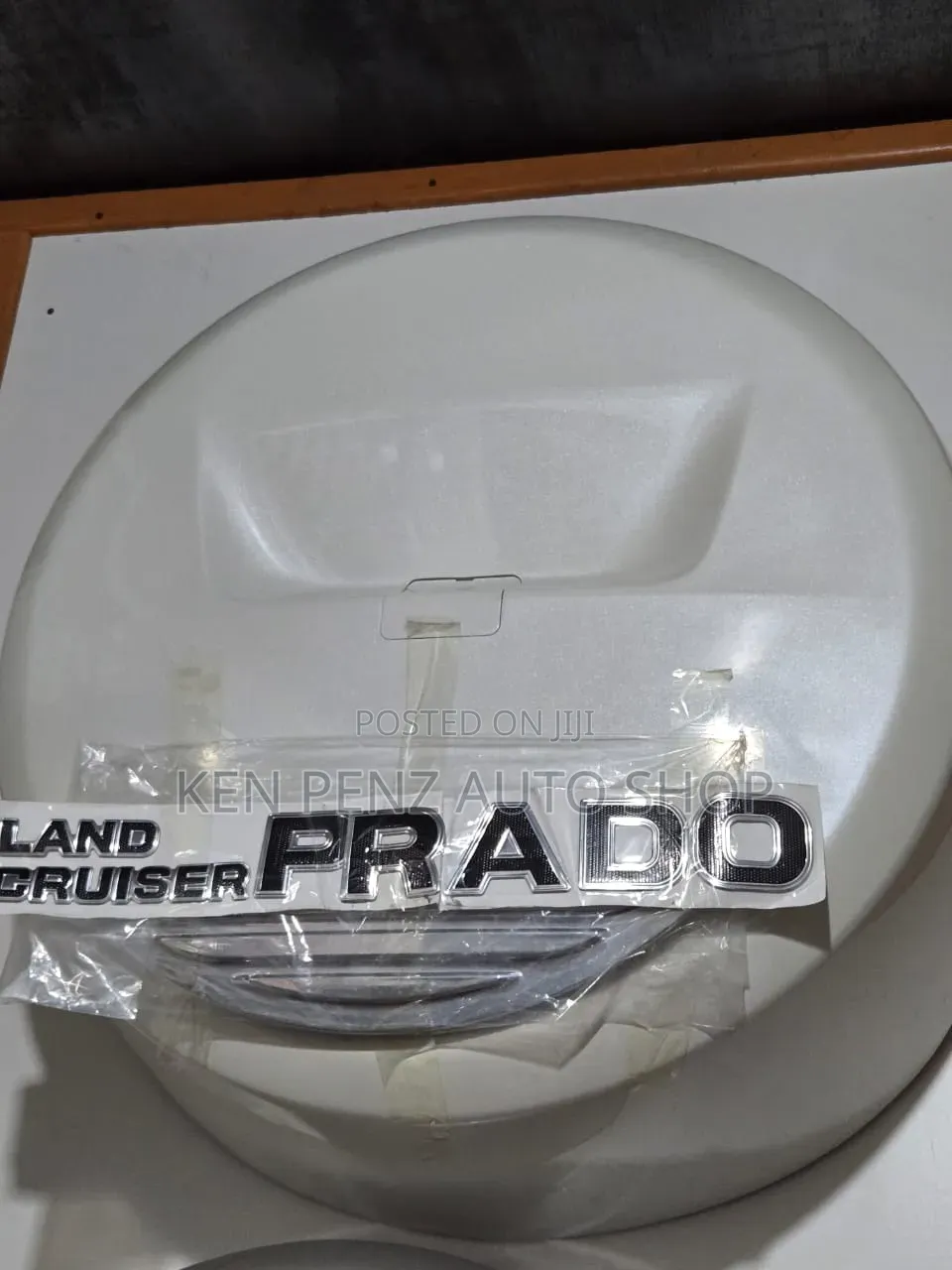 Landcruiser LC150 Spare Tyre Cover ( With Camera)
