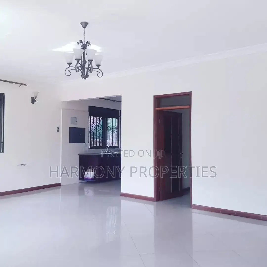 5bdrm House in Lubowa, Central Division for rent