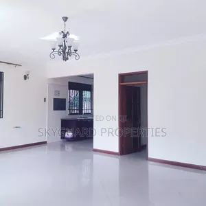 5bdrm House in Lubowa, Central Division for rent