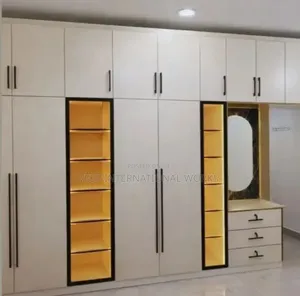Morden Built-in Wardrobes With Dressing Table and Led Lights
