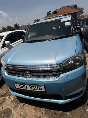 Toyota Corolla Rumion 2011 Blue