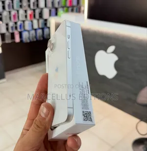 Apple iPhone 13 128 GB White
