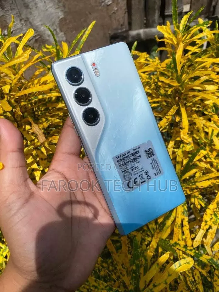 New Tecno Camon 40 Pro 5G 256 GB Blue