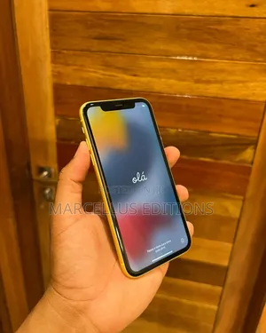 Apple iPhone 11 128 GB Yellow