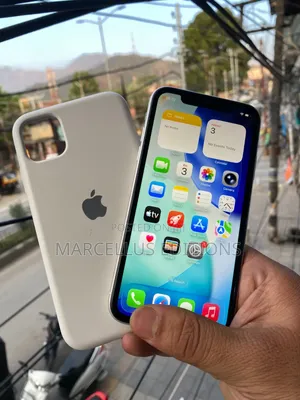 Apple iPhone 11 128 GB White