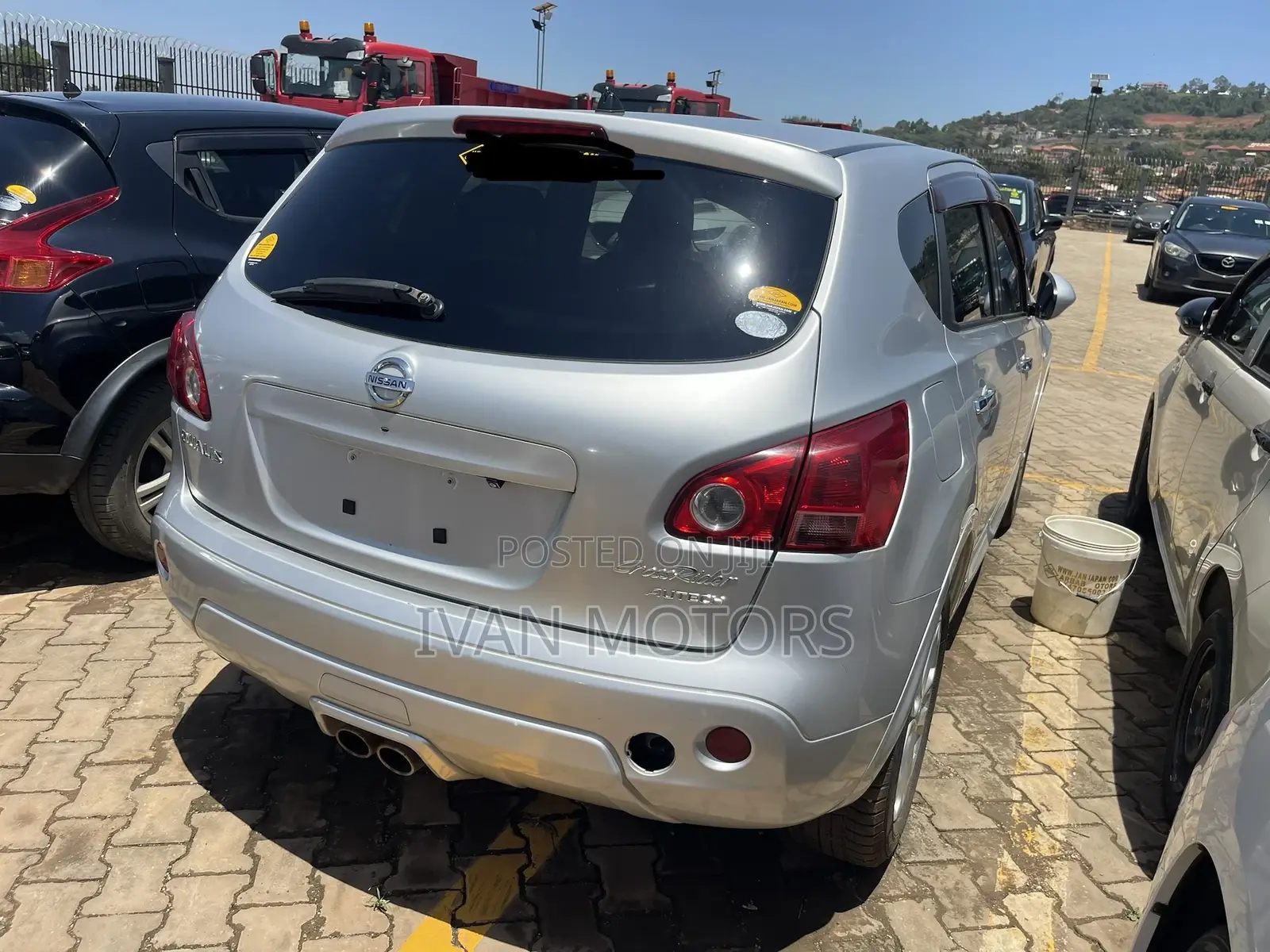 Nissan Dualis 2013 Silver