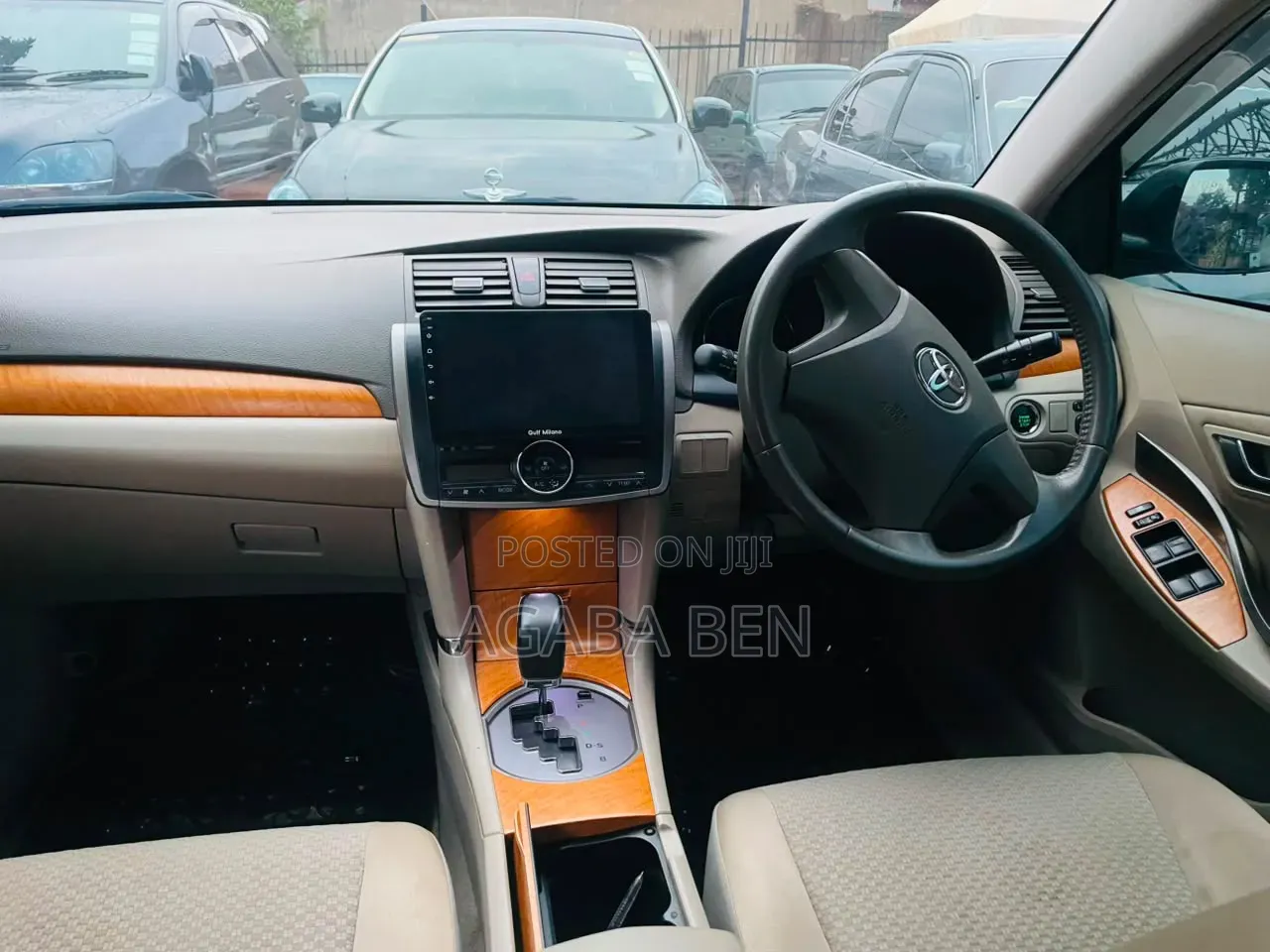 Toyota Premio 2010