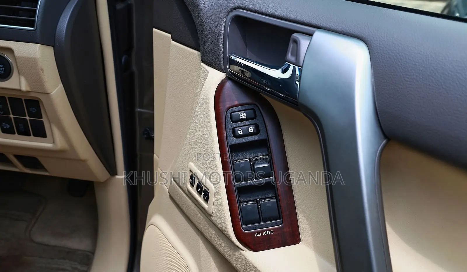 Toyota Land Cruiser Prado 2017 Brown