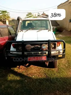 Toyota Land Cruiser 75 Pickup 1989 White