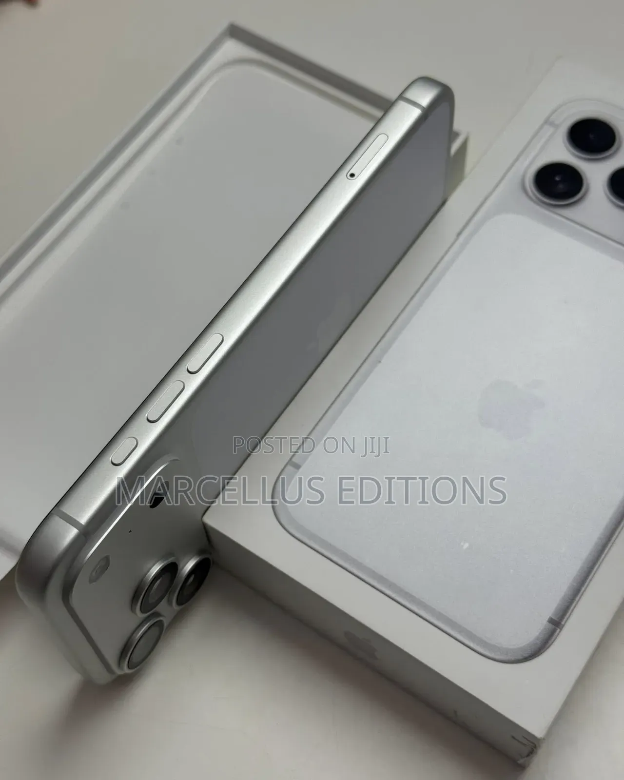 New Apple iPhone 17 Pro Max 256 GB Silver