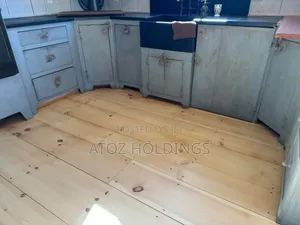 Wooden Floor/Wooden Floor in Natural Look & Finishing. Book Us Now