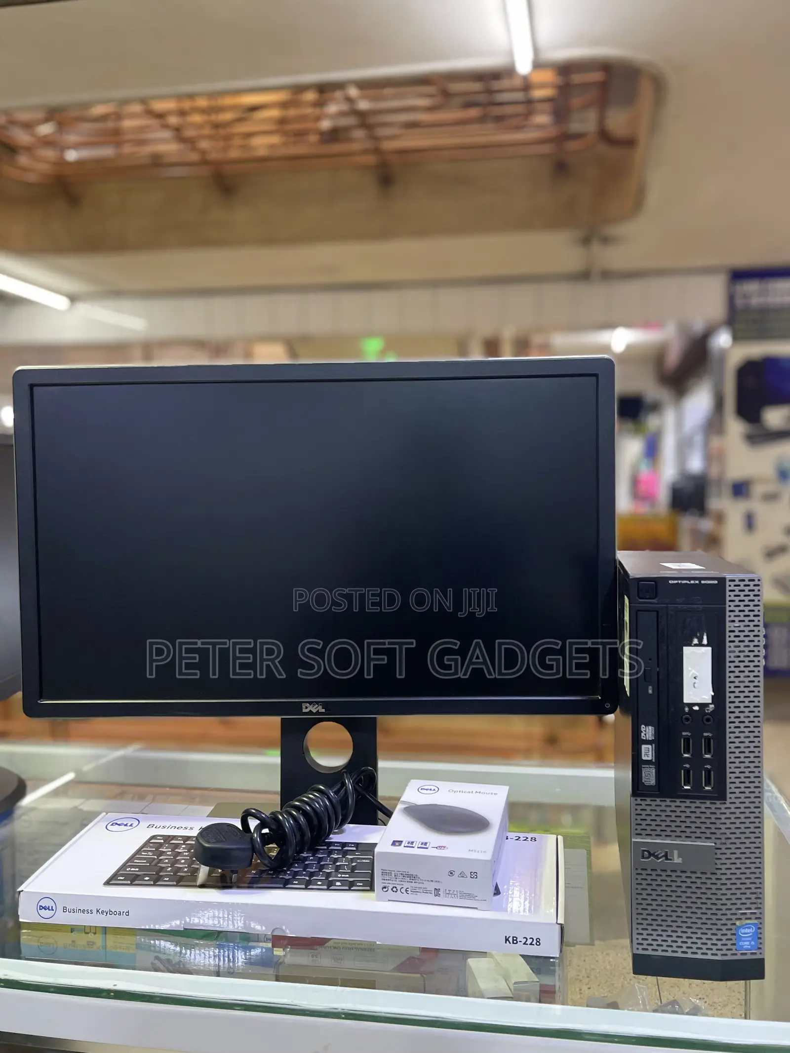 Desktop Computer Dell Optiplex 7020 8GB Intel Core i5 HDD 500GB