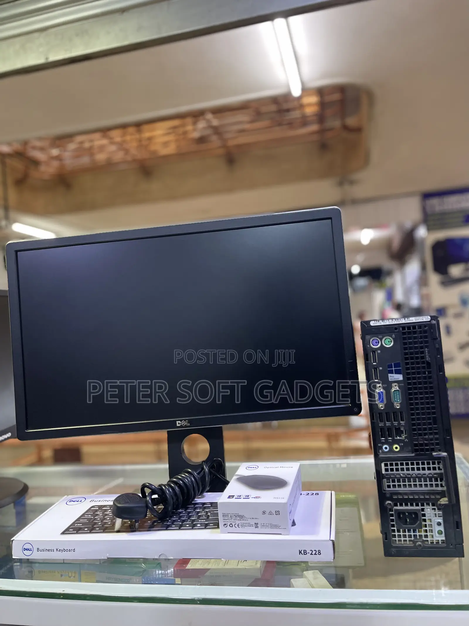 Desktop Computer Dell Optiplex 7020 8GB Intel Core i5 HDD 500GB