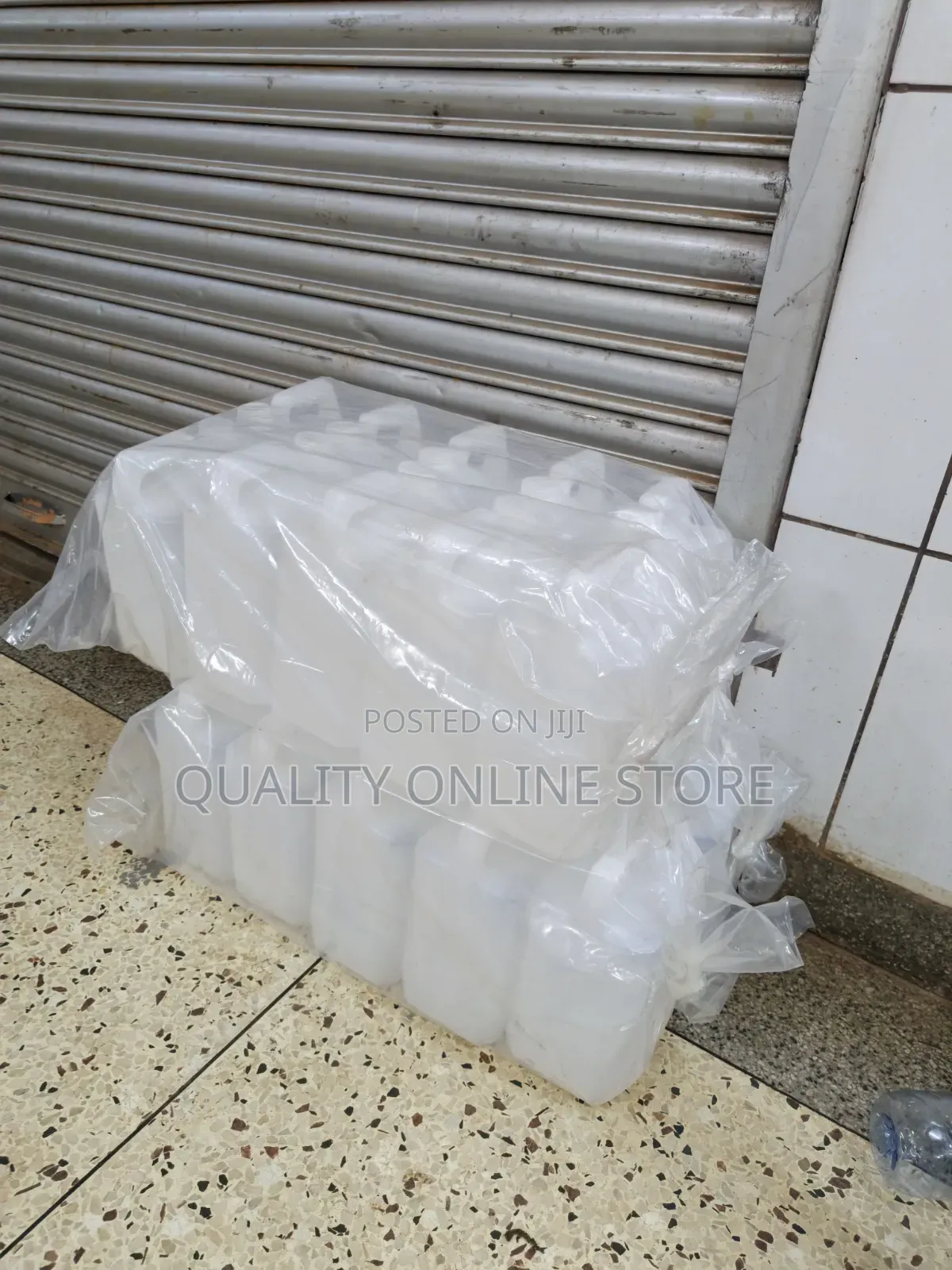 10pcs 5litres Plastic Jerrycans Plastic Jerrycans