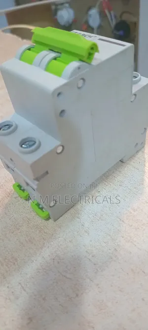 Double Pole Breaker(Dp)