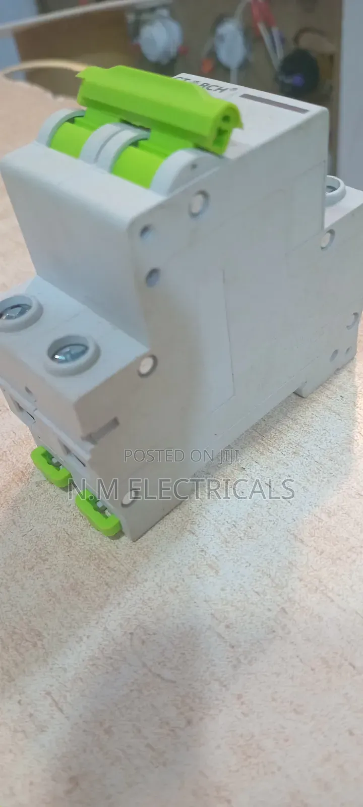 Double Pole Breaker(Dp)