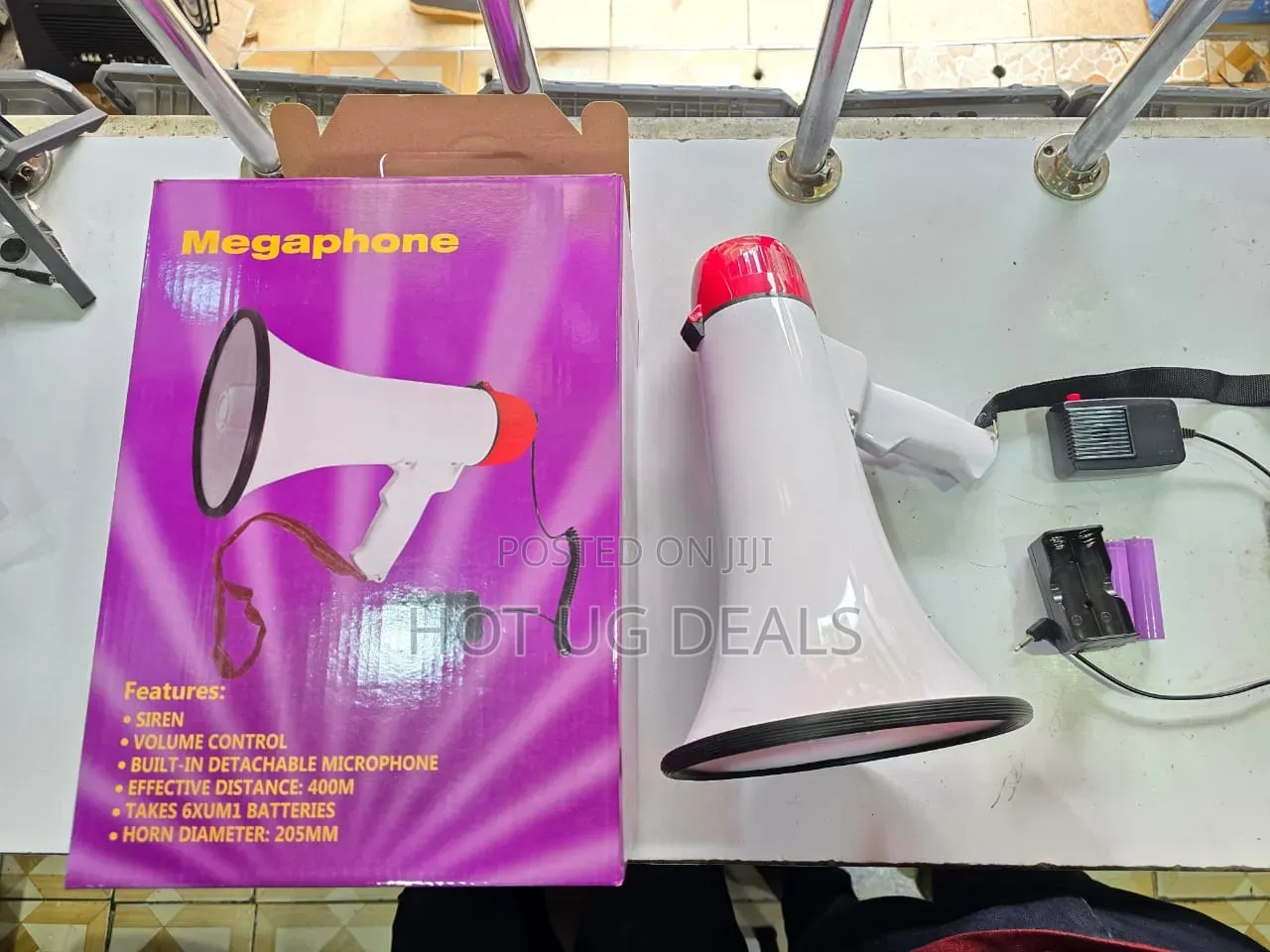Handheld Megaphone Bullhorn With Siren and Detachable Mic (400M Range)