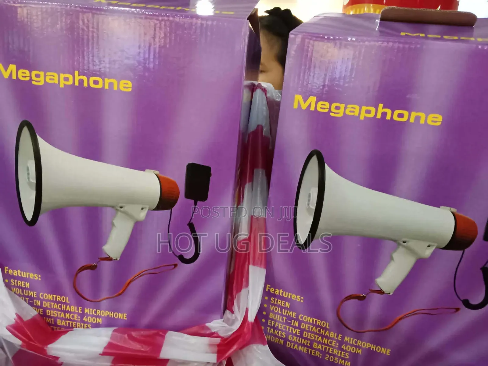 Handheld Megaphone Bullhorn With Siren and Detachable Mic (400M Range)