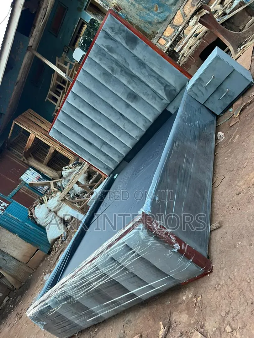 6*5 Fabric Bed 2 Beside Drawers