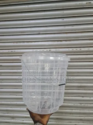 Metallic Handle 20litres Clear Buckets Plastic Dust