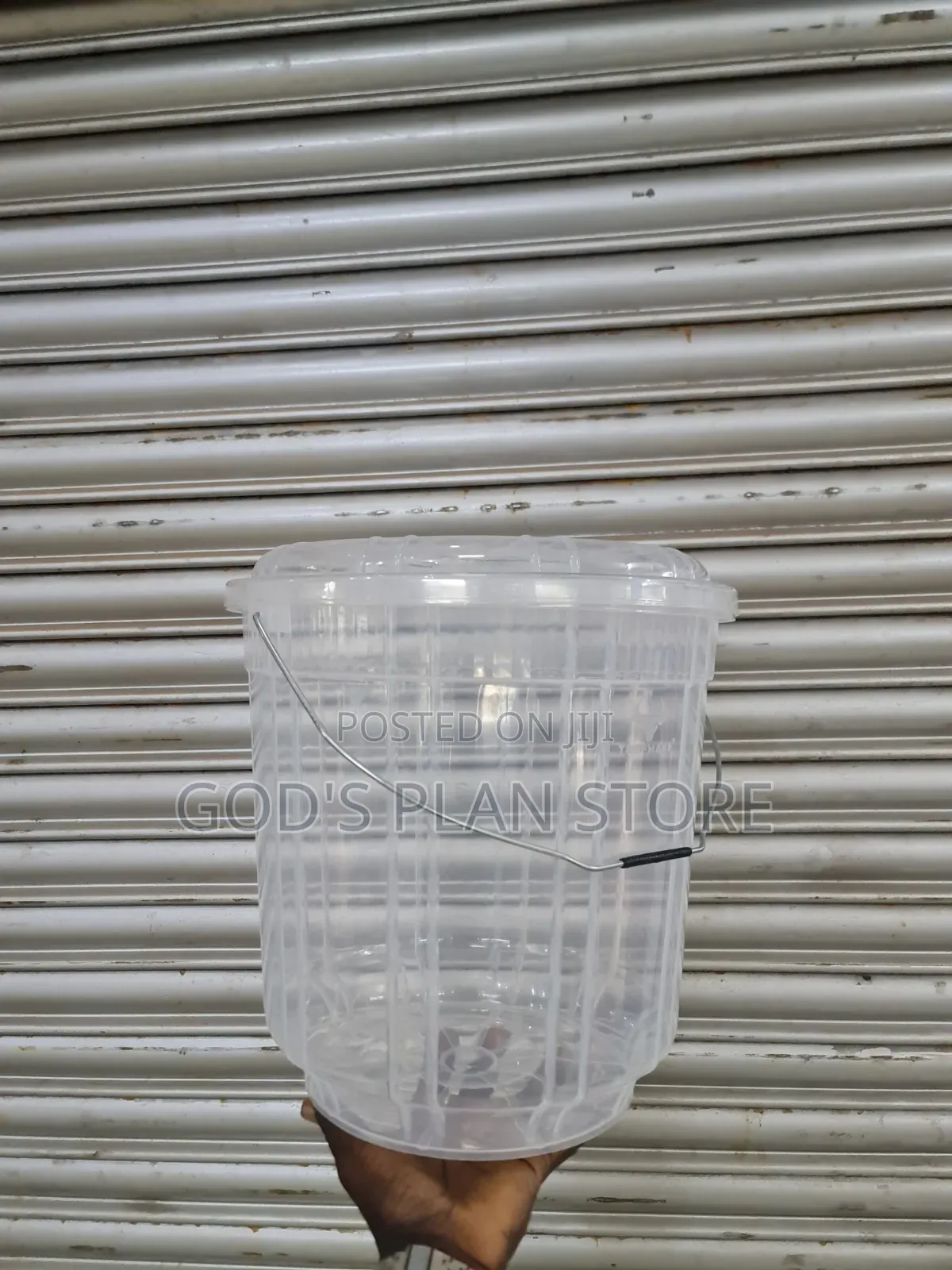 Metallic Handle 20litres Clear Buckets Plastic Dust