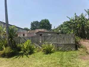 3bdrm Bungalow in Nyakasura, Kyenjojo for sale
