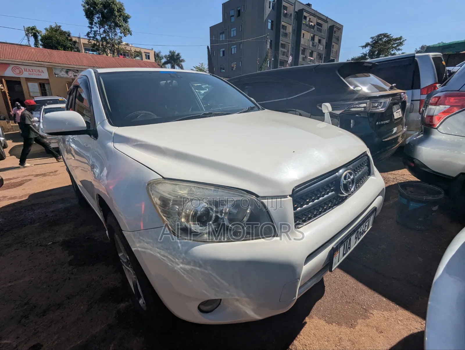 Toyota RAV4 2010 White