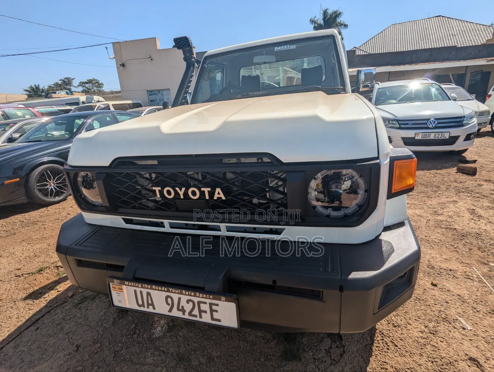 Toyota Land Cruiser Prado 2014 White