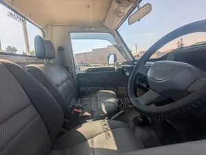 Toyota Land Cruiser Prado 2014 White
