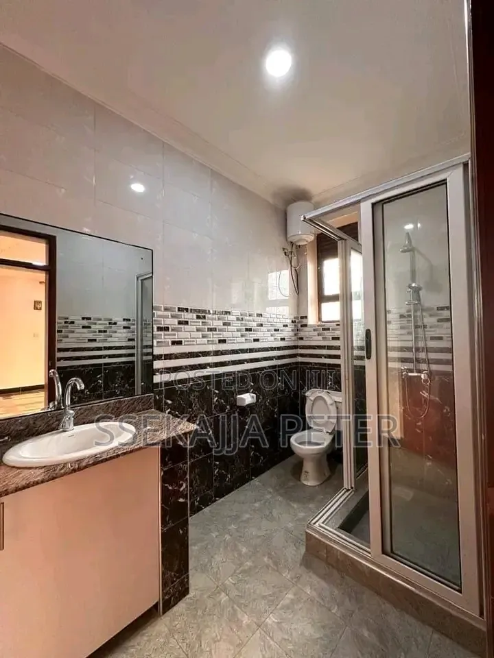 2bdrm Apartment in Kisaasi, Central Division for sale