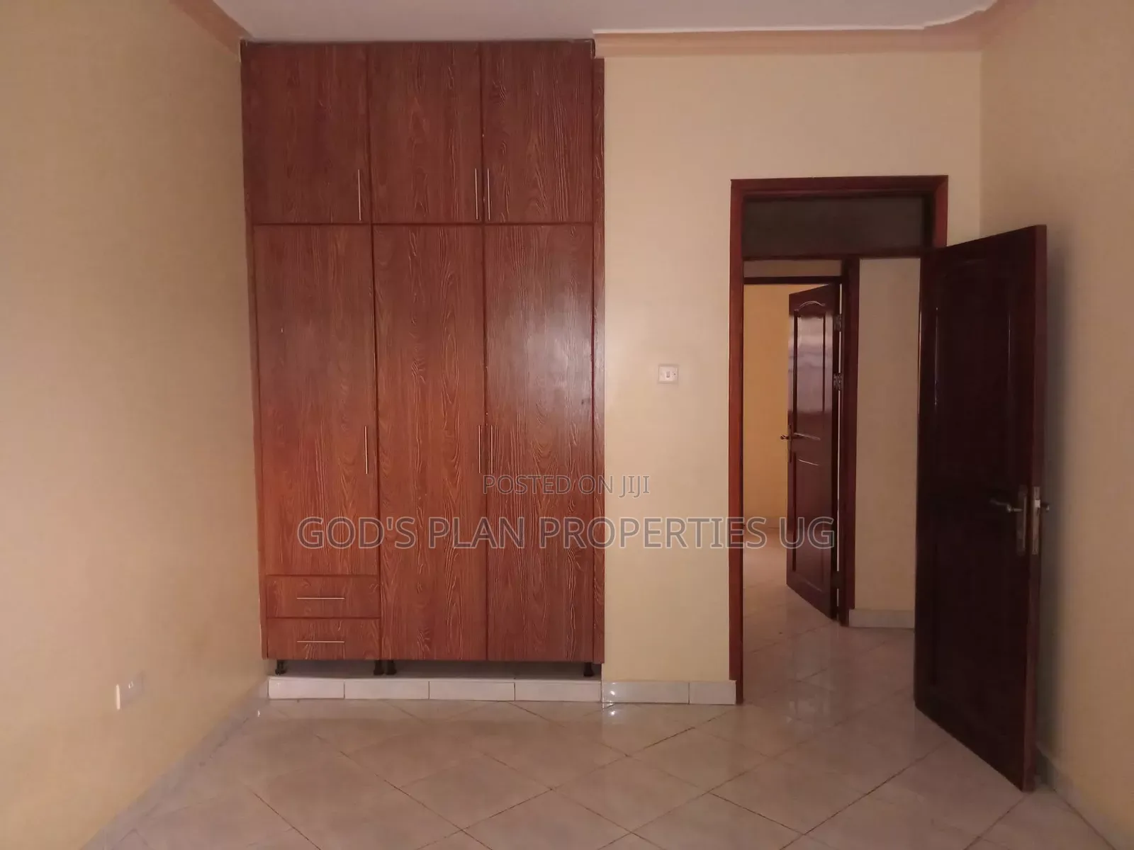 2bdrm Bungalow in Wakaliga Estate, Central Division for rent