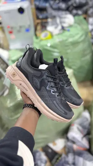 Title: Original Adidas Terrex Gore-Tex Black & Tan Outdoor Sneakers