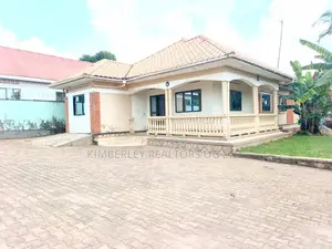 4bdrm House in Mukono TC for sale