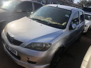Mazda Demio 2002 Silver