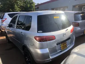 Mazda Demio 2002 Silver