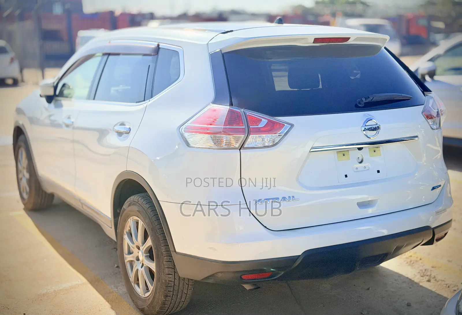 Nissan X-Trail 2.0 Petrol FWD 2013 White