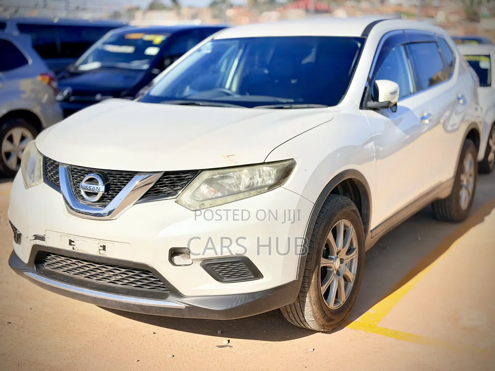 Nissan X-Trail 2.0 Petrol FWD 2013 White