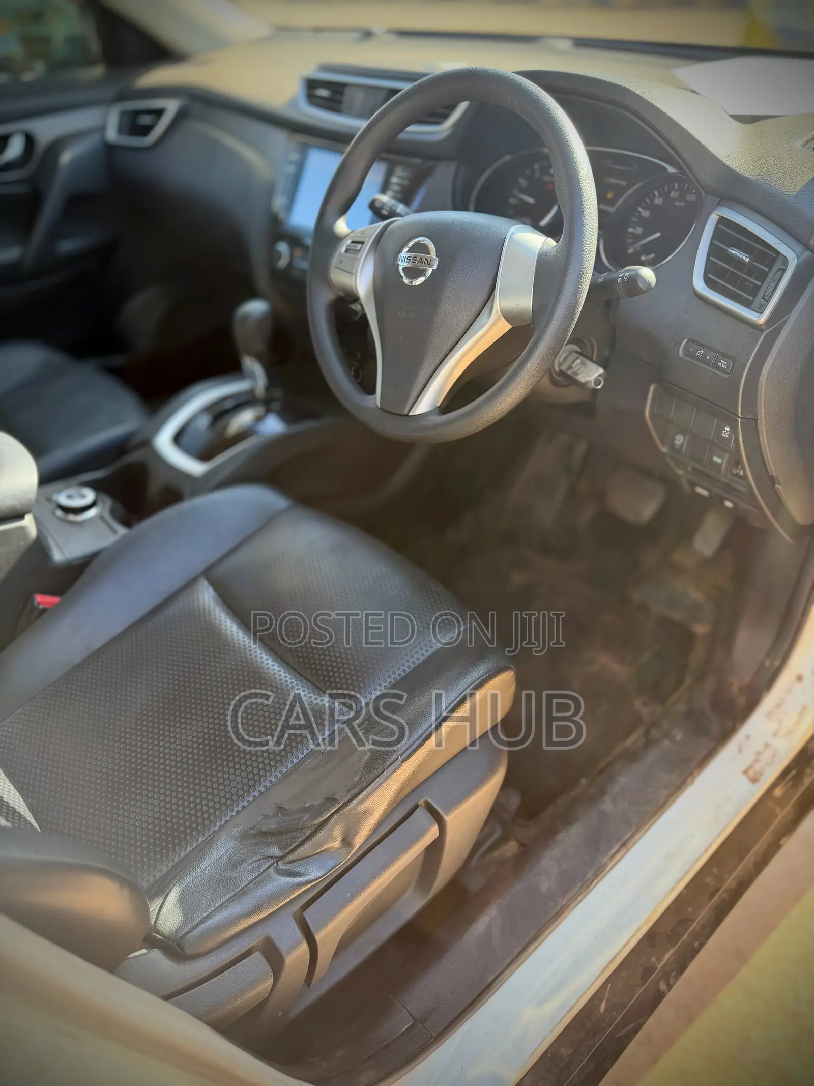 Nissan X-Trail 2.0 Petrol FWD 2013 White