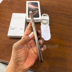 Apple iPhone 16 Pro Max 256 GB Gold