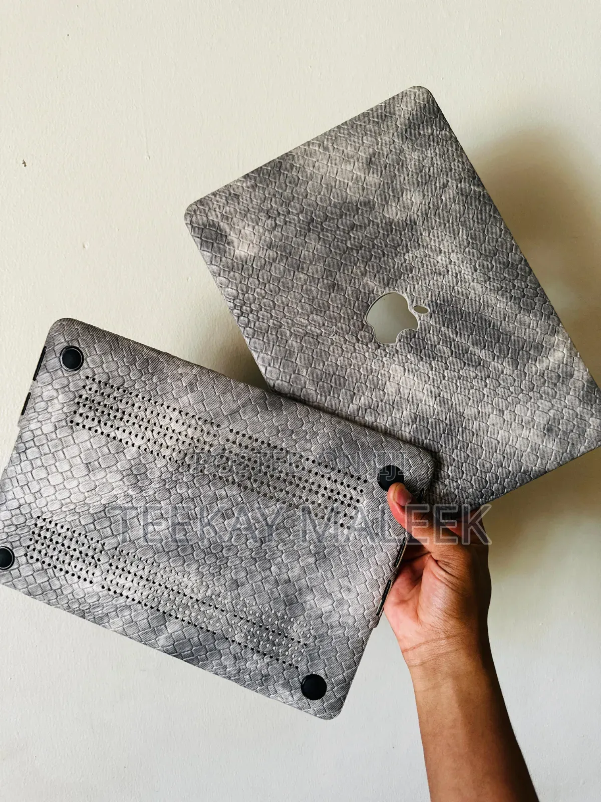 Macbook Pro Cover Case (Mid 2014)
